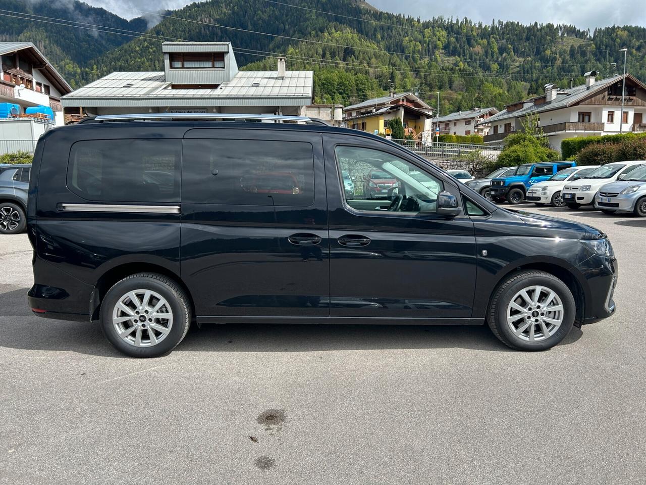 Ford Tourneo Connect Grand Tourneo Connect 2.0 EcoBlue 122 CV AWD Titanium 7 POSTI