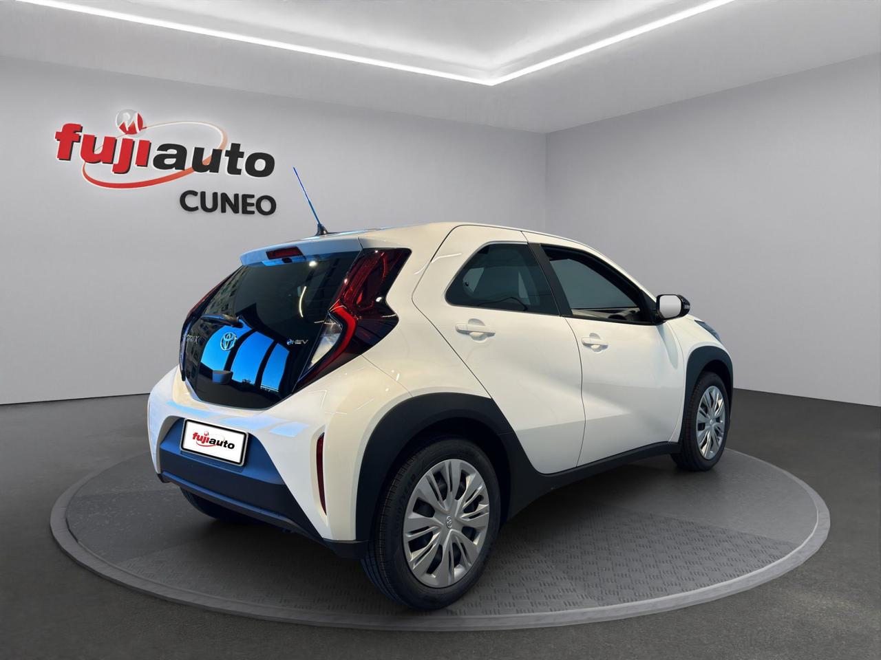 Toyota Aygo X 1.5 hybrid e-cvt