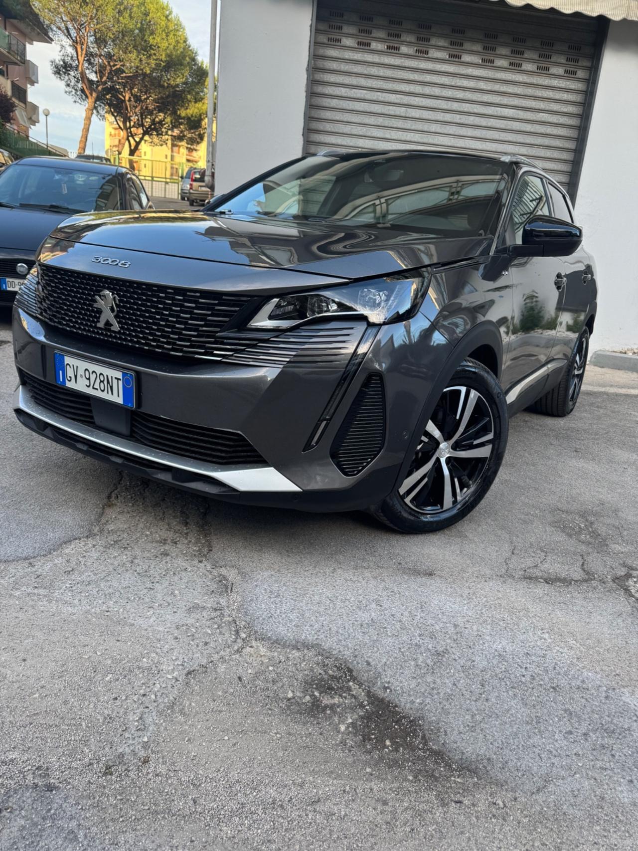 Peugeot 3008 Hybrid 136 e-DCS6 GT