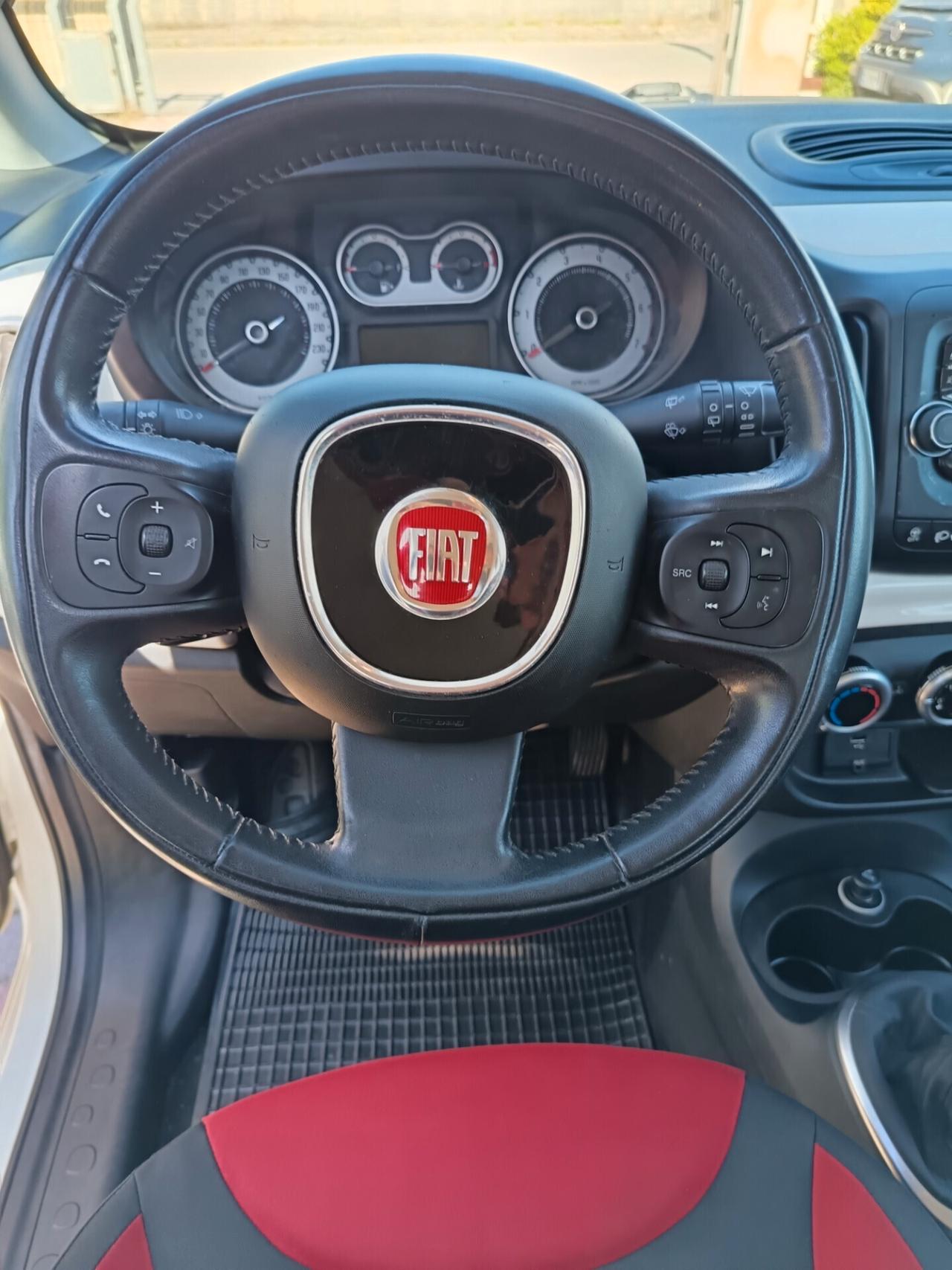Fiat 500L 1.4 T-Jet 120 CV GPL Lounge con SERBATOIO GPL REVISIONATO