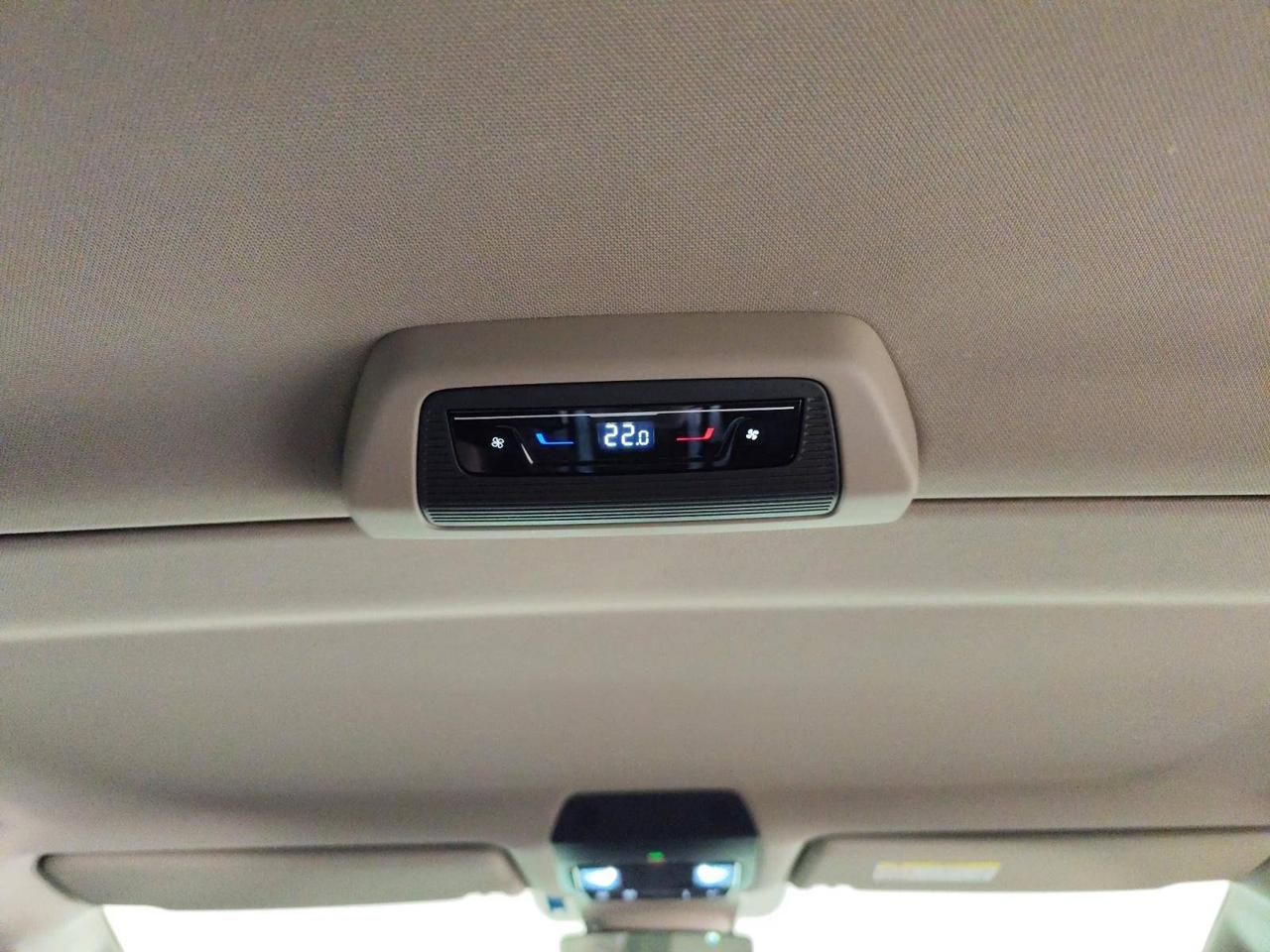 Volkswagen Multivan T7 2.0 tdi Space 150cv 7 Posti