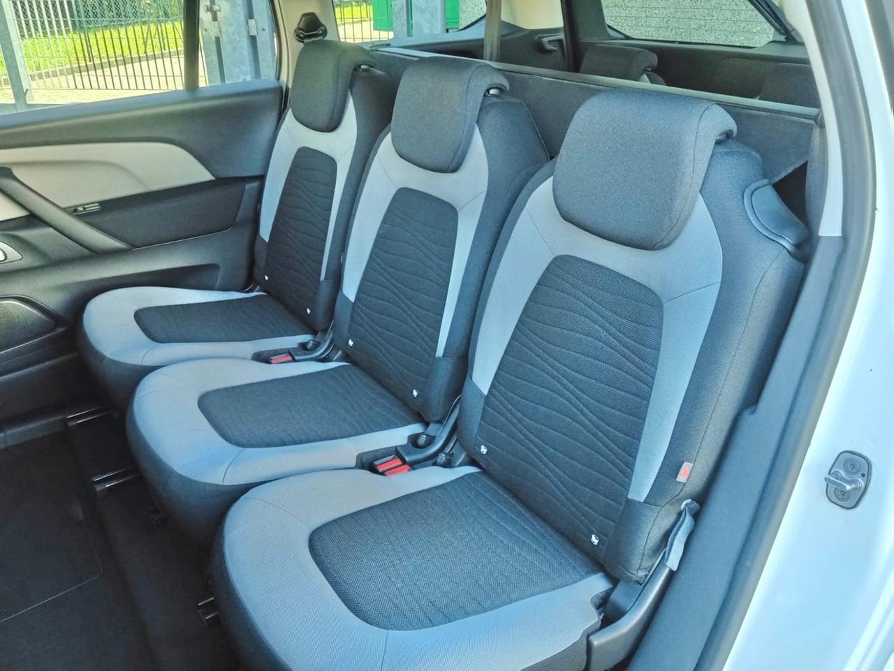 Citroen Grand C4 Picasso BlueHDi 120 S&S EAT6*Automatik*Navi*Camera*Euro 6