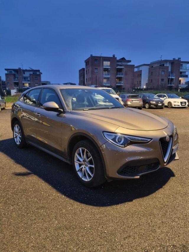 ALFA ROMEO Stelvio 2.2 Turbodiesel 210 CV AT8 Q4 Business