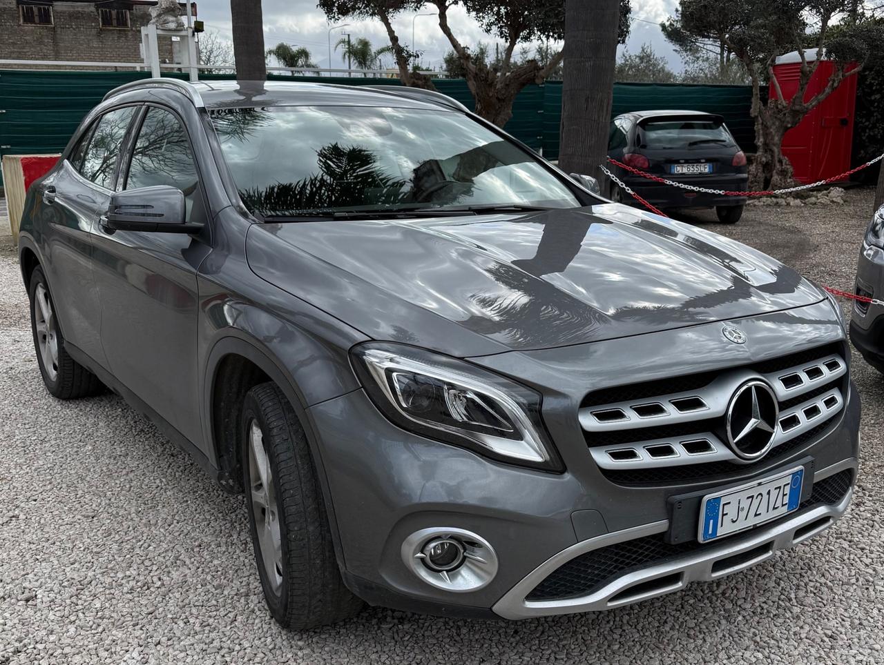 Mercedes-benz GLA 200 d Premium
