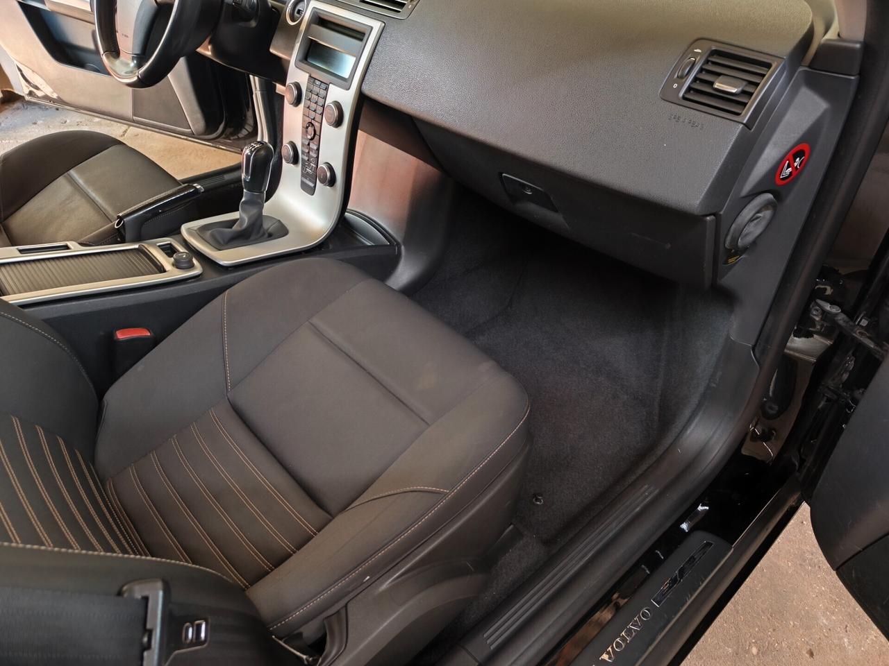 Volvo V50 D2 POLAR