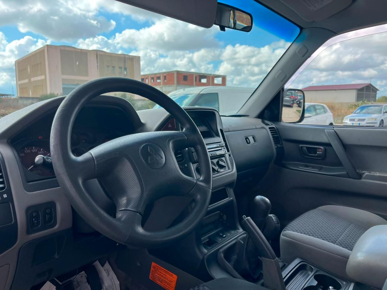 Mitsubishi Pajero 2.5 TDI 3p. 2002