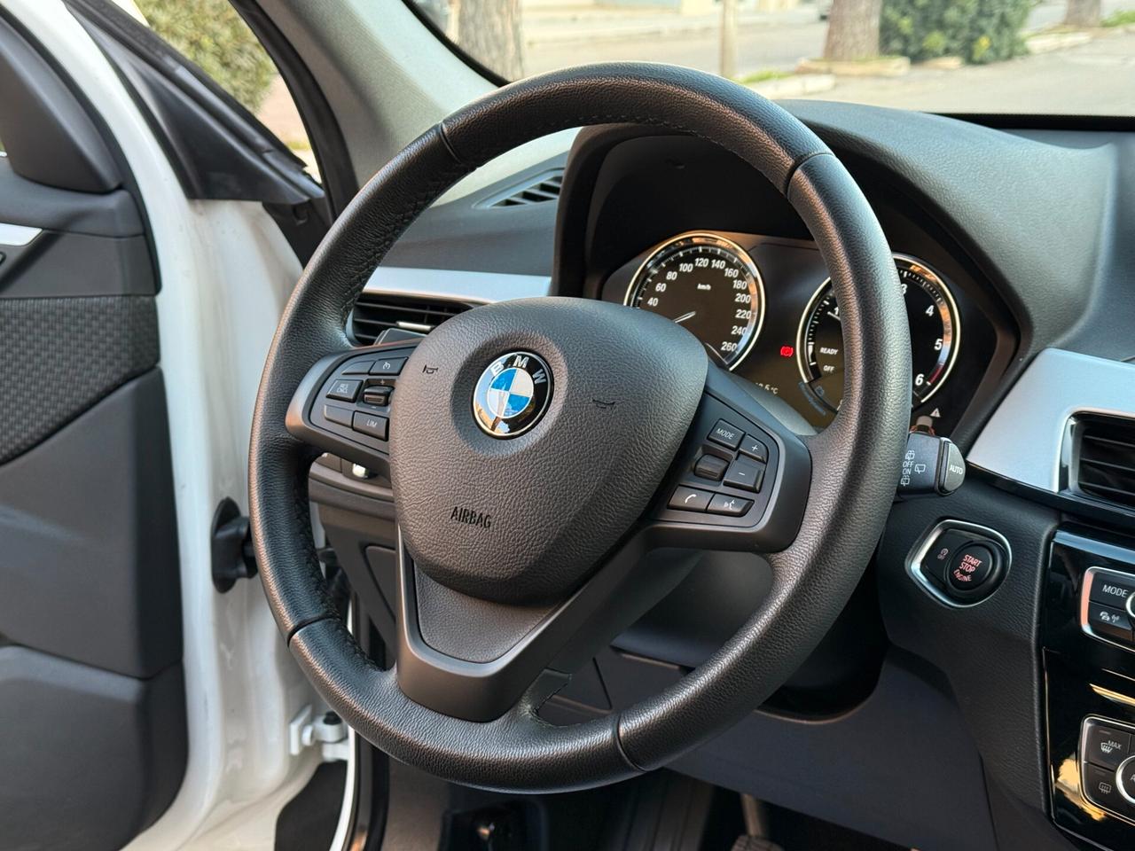 Bmw X1 sDrive 18d NAVI BILED *FULL - 2019