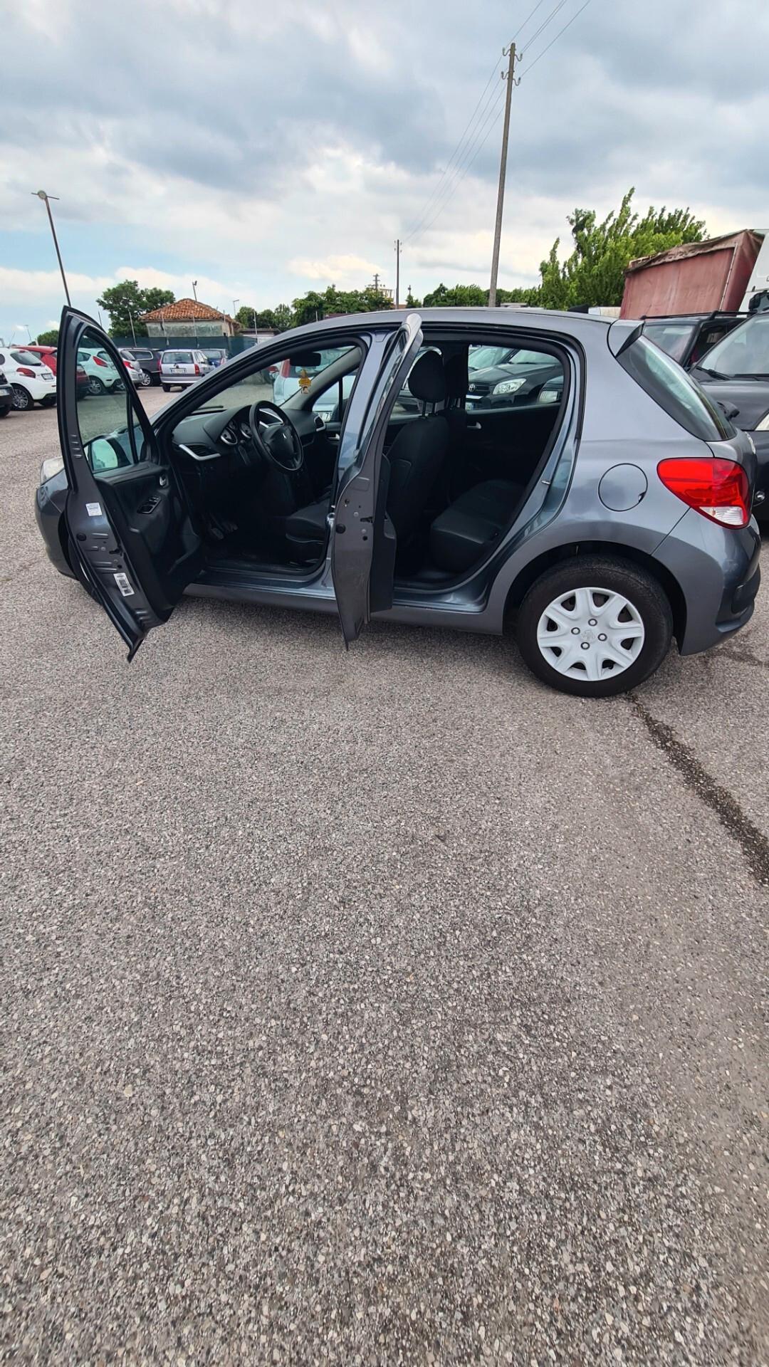 Peugeot 207 1.4 5p. ECO GPL