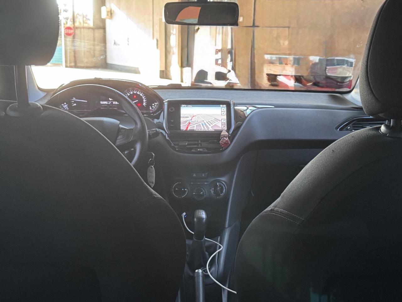 Peugeot 208 1.4 HDi 68 CV 5 porte Allure