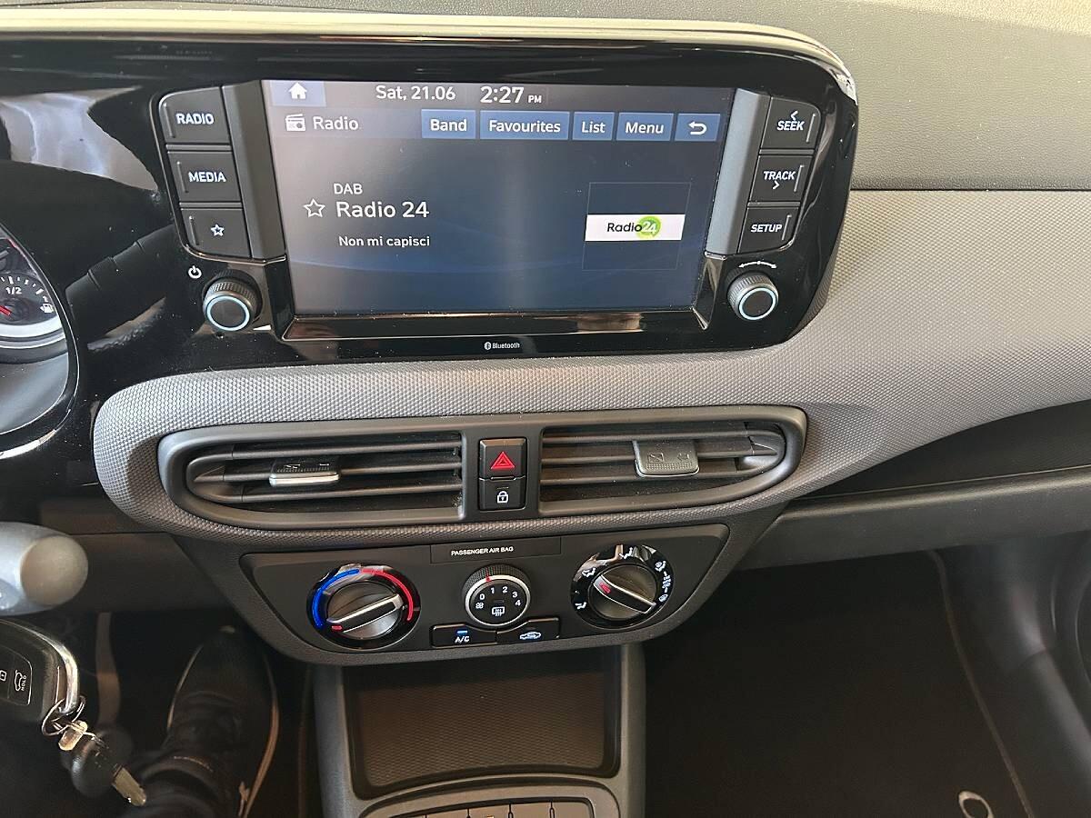 Hyundai i10 1.0 MPI Tech Connect Pack