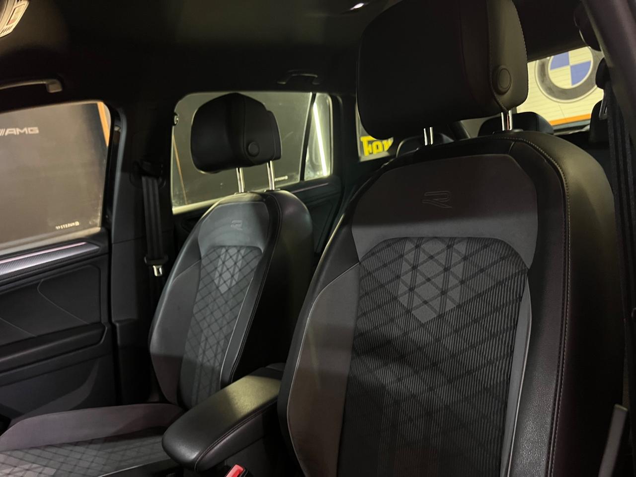 Volkswagen Tiguan R-Line 2.0 TDI 150 CV SCR DSG 4MOTION