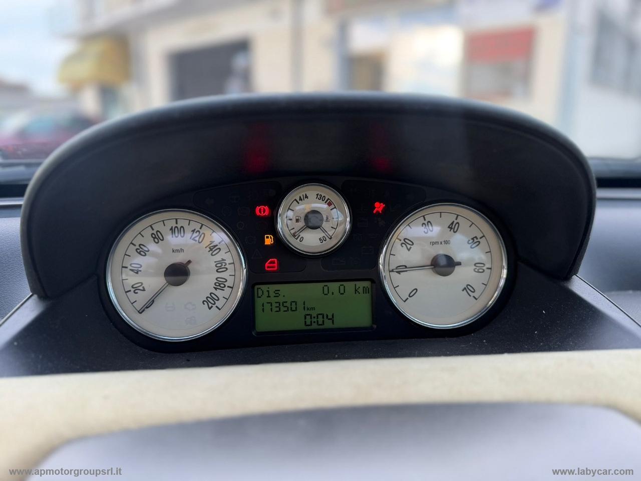 LANCIA Ypsilon 1.2 Oro