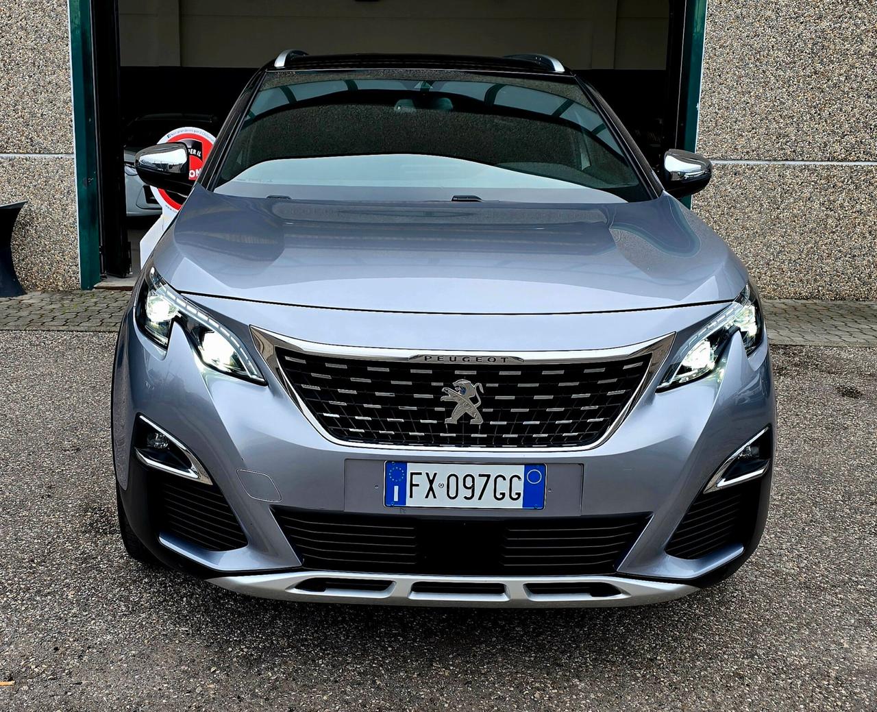 Peugeot 5008 BlueHDi 180 S&S EAT8 GT