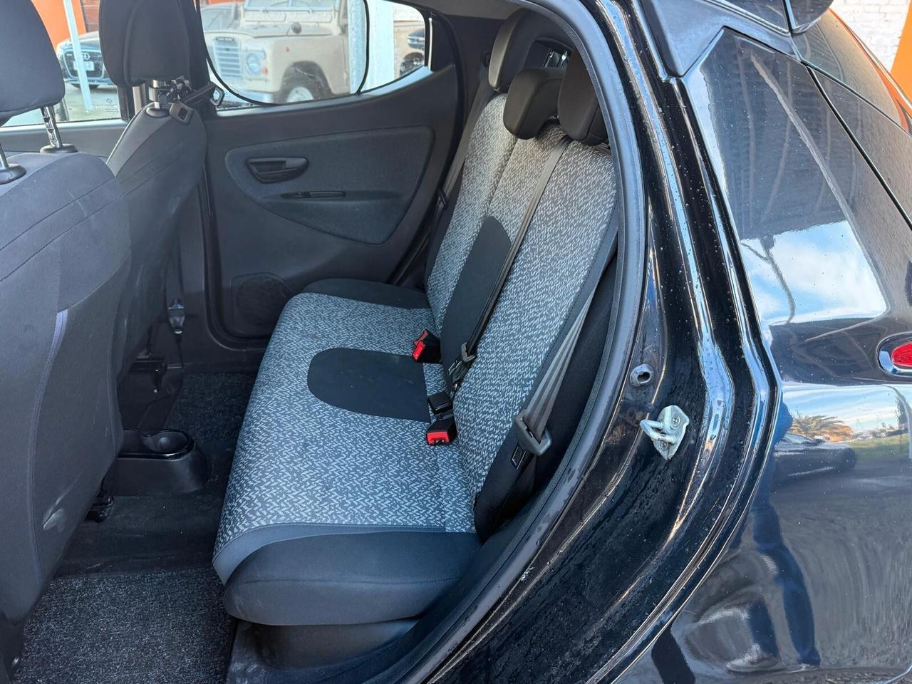 Lancia Ypsilon 1.2 69 CV 5 porte S&S Elefantino Blu