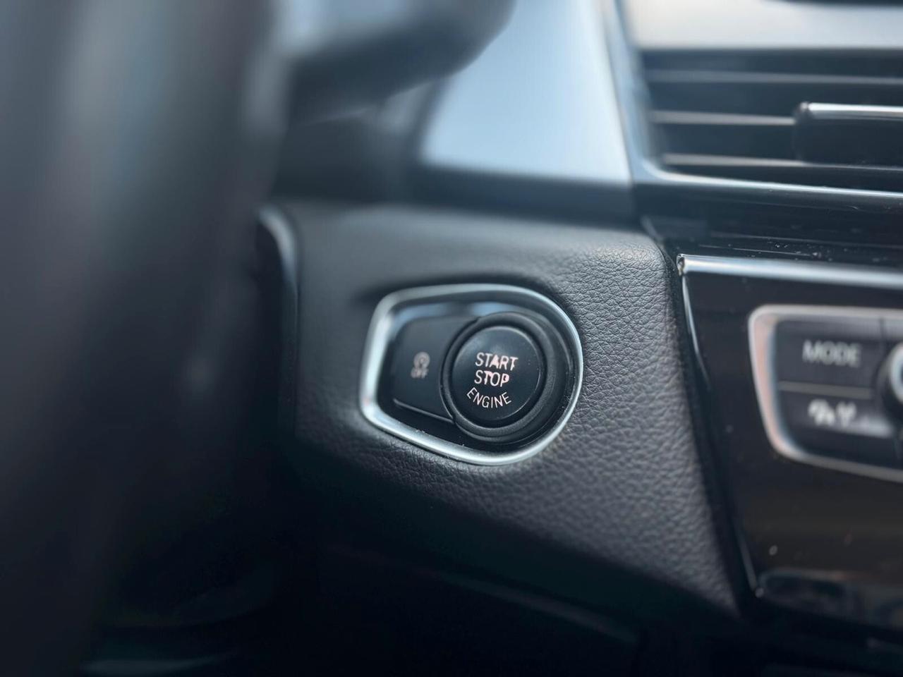 Bmw 2er Active Tourer 218d Luxury