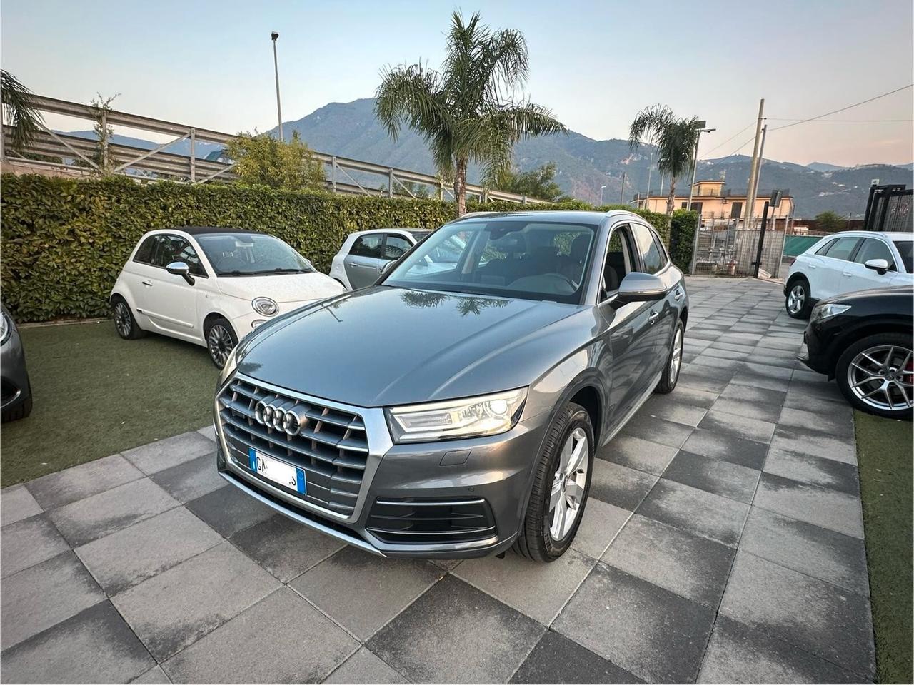 Audi Q5 2.0 35 163 CV TDI quattro S tronic Business Sport 2020