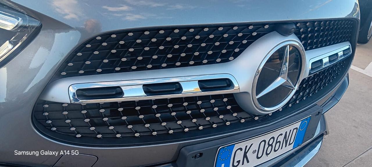 Mercedes-benz GLA 180 d Automatic Premium