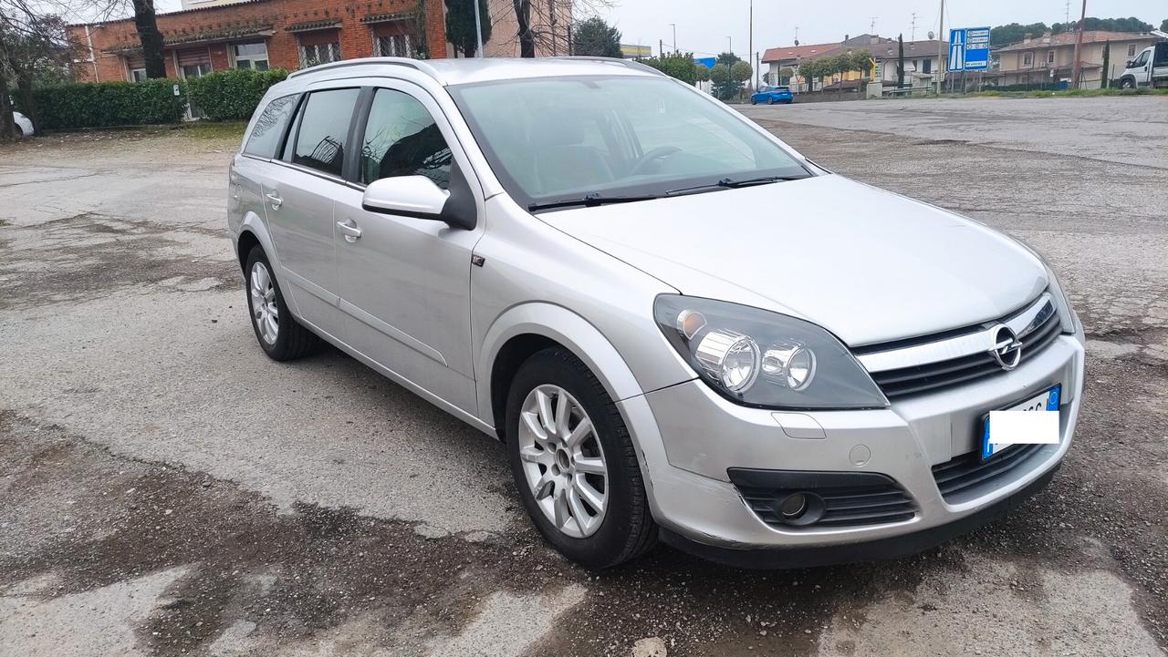 Opel Astra 1.6 16V Twinport Station Wagon NEOPATENTATI - 2005