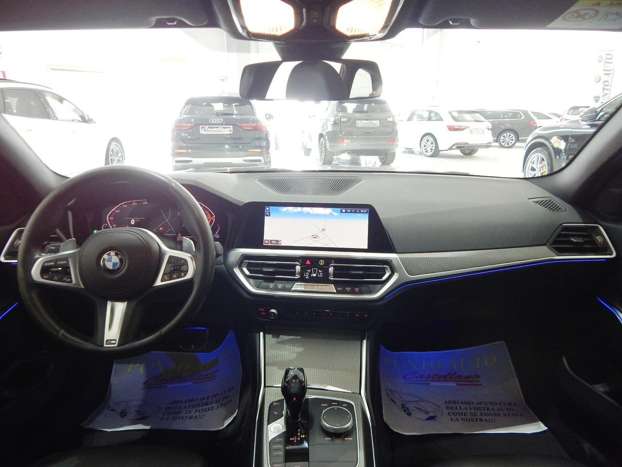 BMW 320 d Touring MSport Aut. TETTO-NAVI-PELLE-RADAR-LED