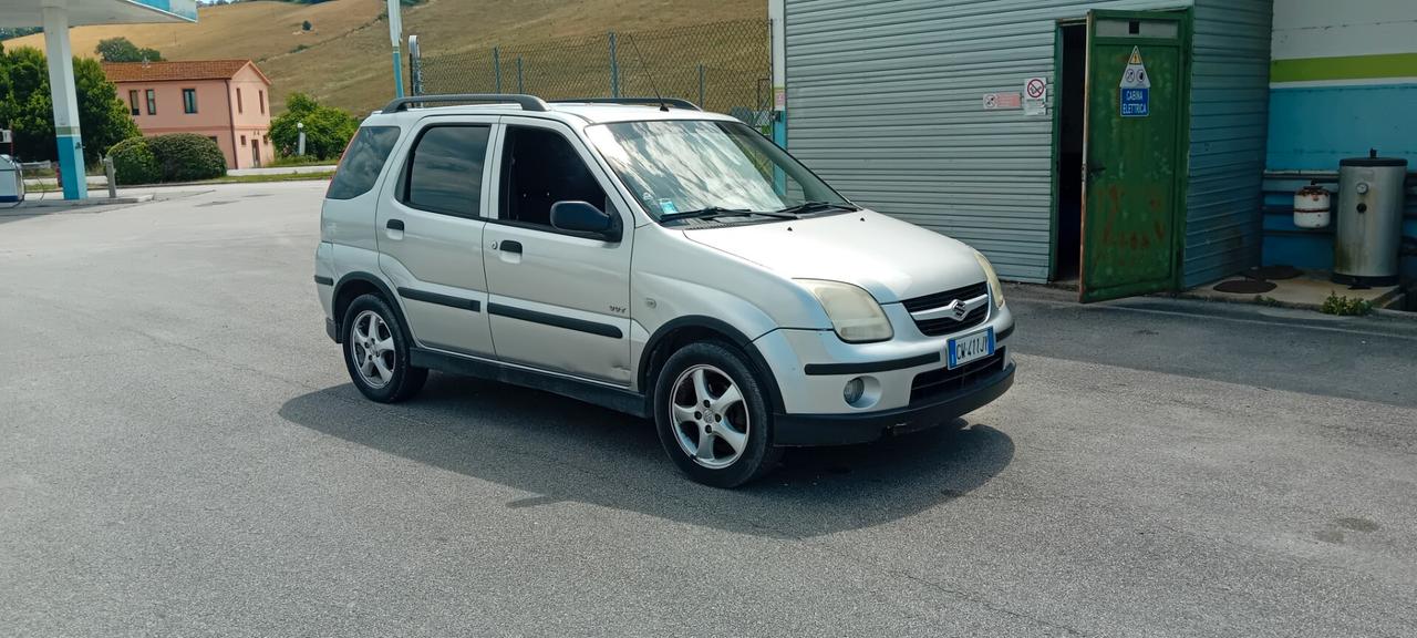 Suzuki Ignis 1.5 16V metano 4x4