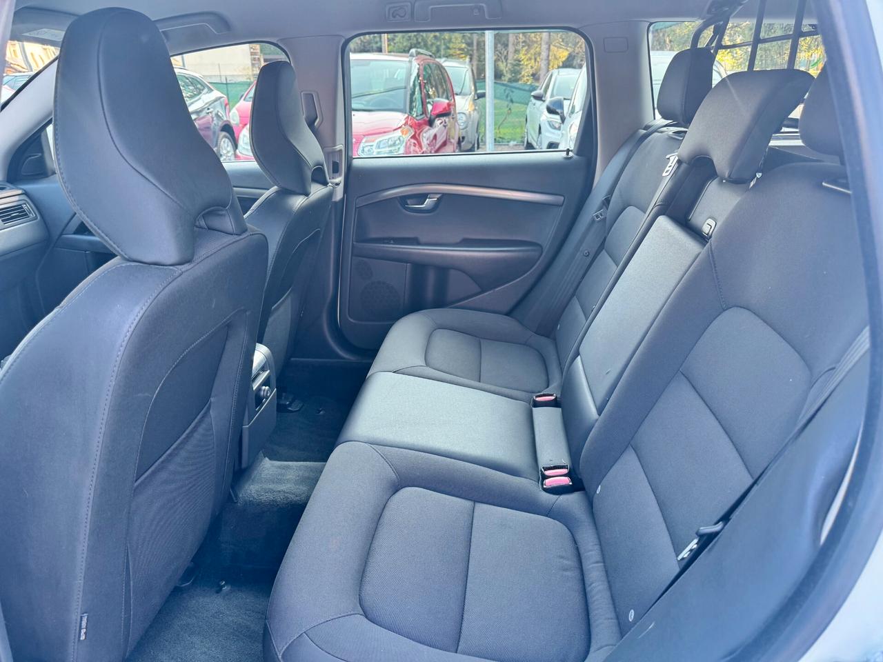 Volvo XC 70 XC70 D4 AWD Geartronic Momentum
