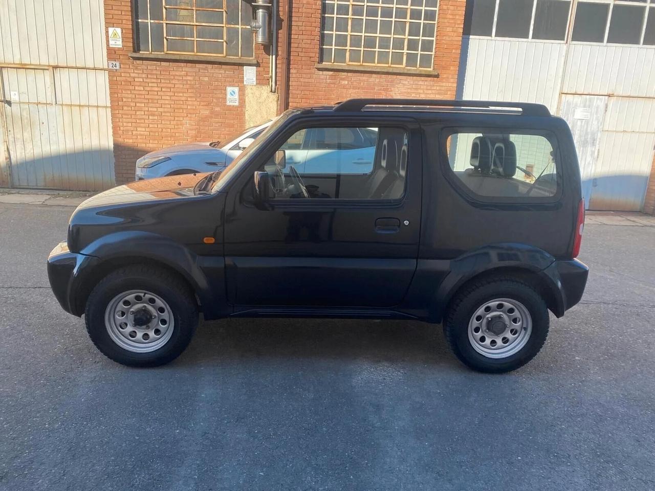 Suzuki Jimny 1.3i 16V cat 4WD JLX