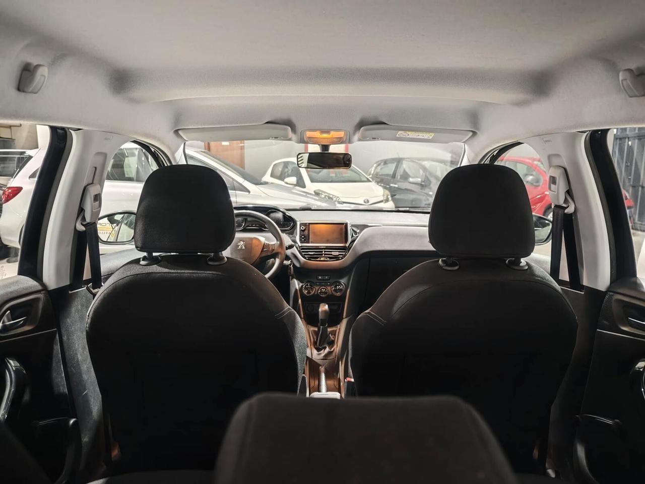 Peugeot 208 Diesel 5 Posti 100.000 Neopatentati