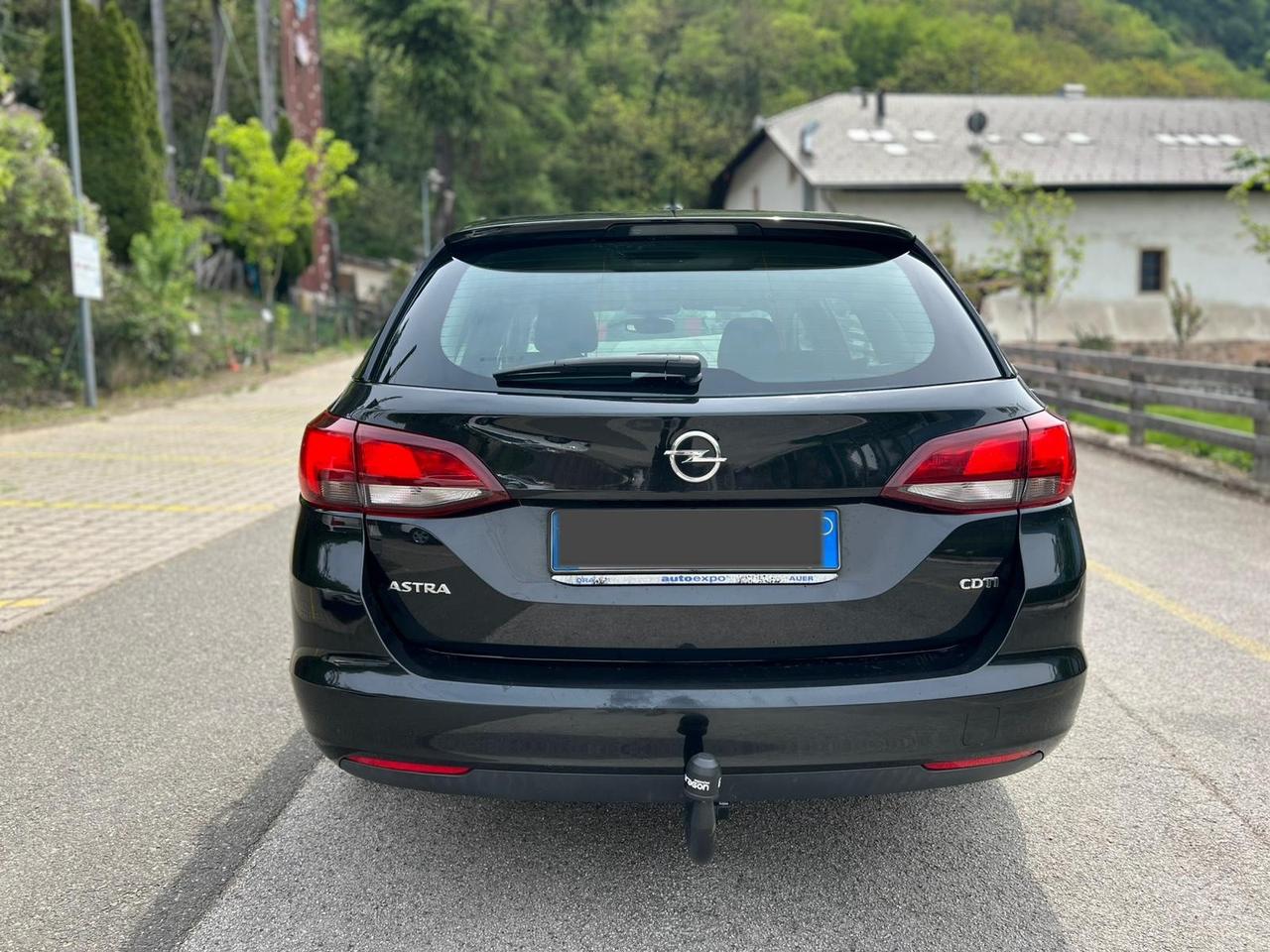 Opel Astra 1.6 CDTi 110CV Start&Stop Sports Tourer Elective