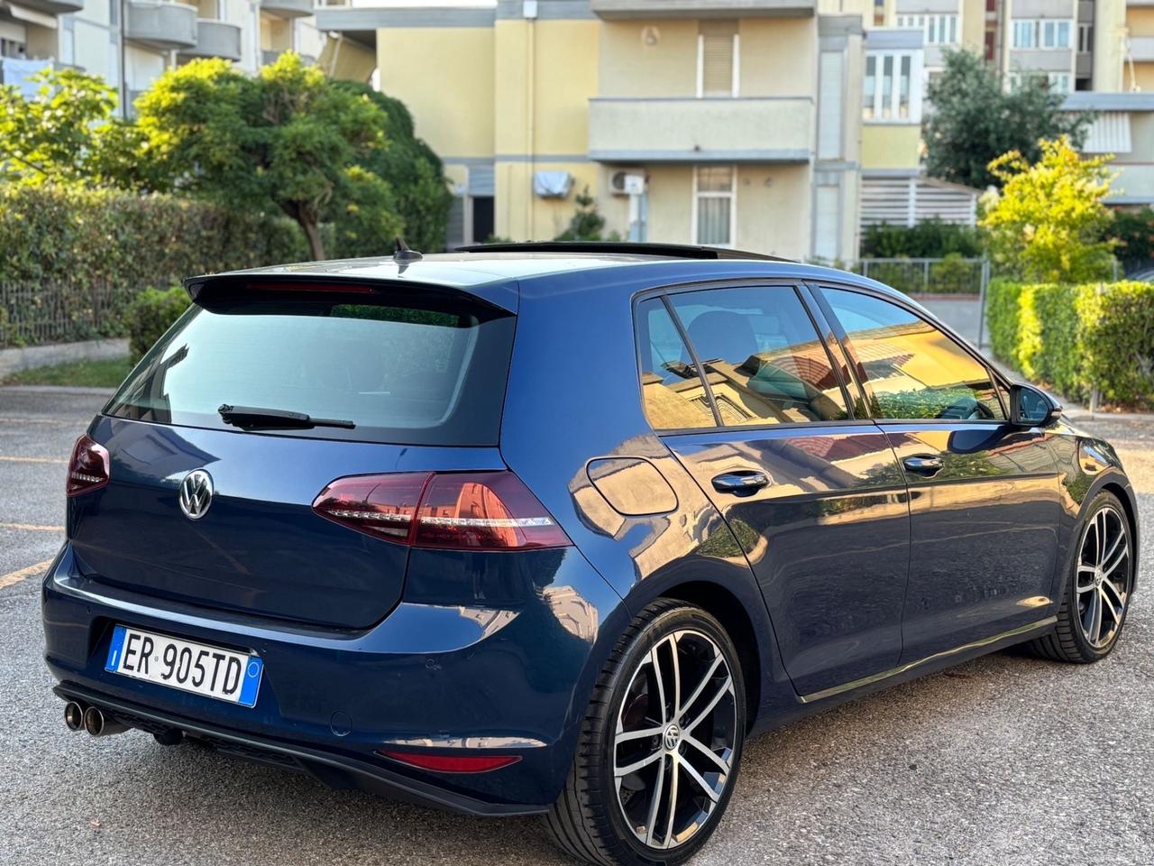 Volkswagen Golf 2.0 TDI DSG 5p. Highline BlueMotion Technology
