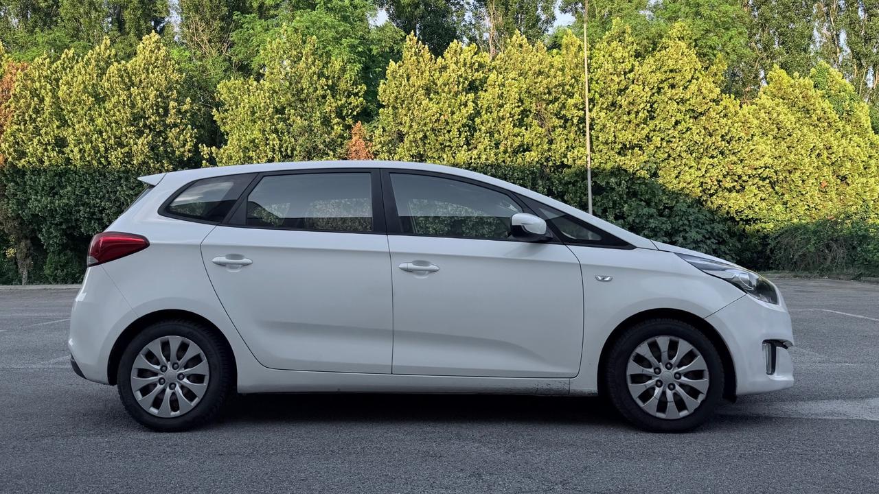 Kia Carens 1.7 CRDi 115 CV Cool