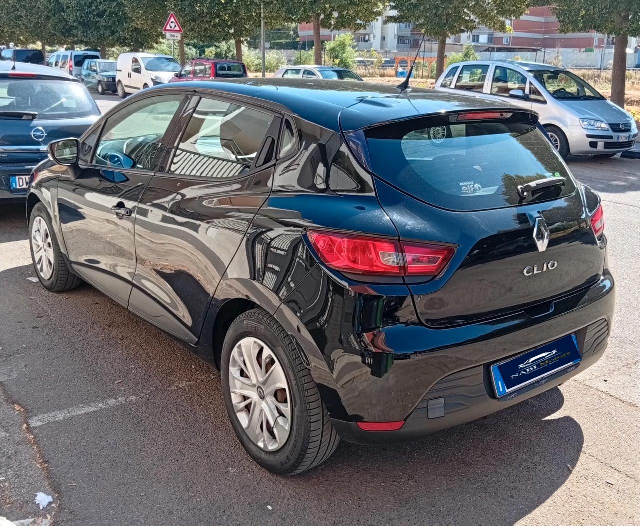 Renault Clio dCi 8V 75 CV Start&Stop 5 porte Energy Duel
