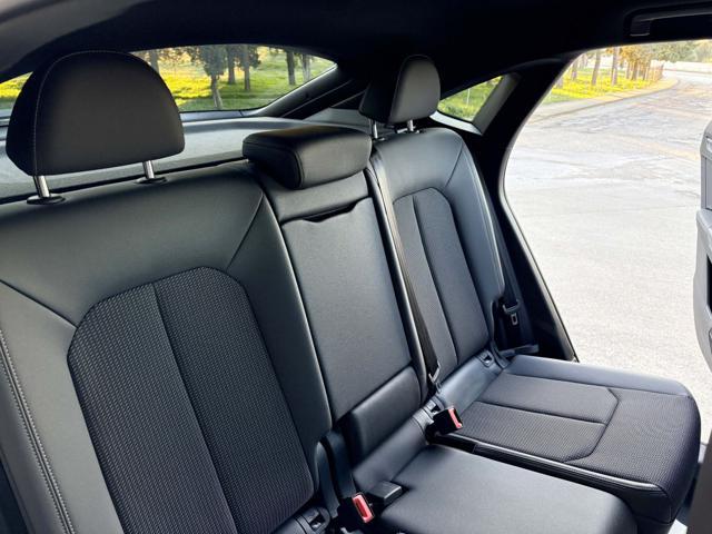 AUDI Q3 SPB Sportback 35 TDI S tronic S line edition