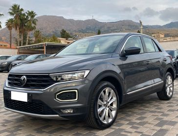 Volkswagen T-Roc Advanced 2.0 TDI 150CV DSG 4motion