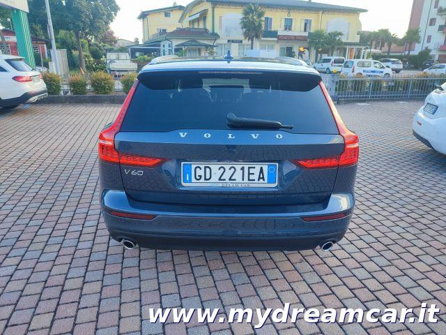 VOLVO V60 B4 (d) Geartronic Momentum Business Pro