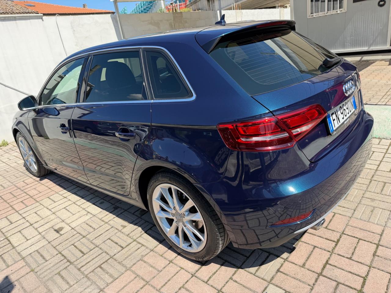 Audi A3 Sportback 1.6 TDI Sport - GARANZIA