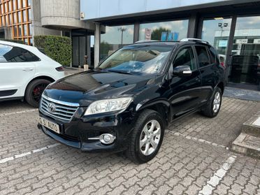 Toyota RAV 4 2.2 d-cat 4WD 177cv GANCIO TRAINO