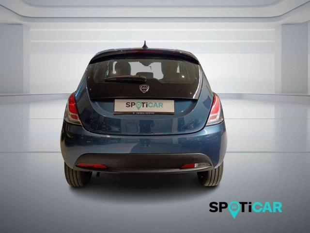 LANCIA Ypsilon 1.0 FireFly 5 porte S&S Hybrid Oro