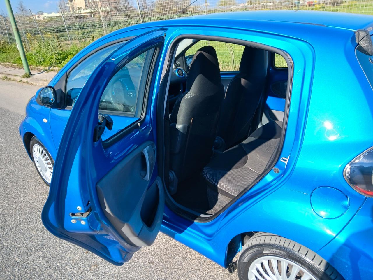 Toyota Aygo 1.0 12V VVT-i 5 porte Now PERFETTA