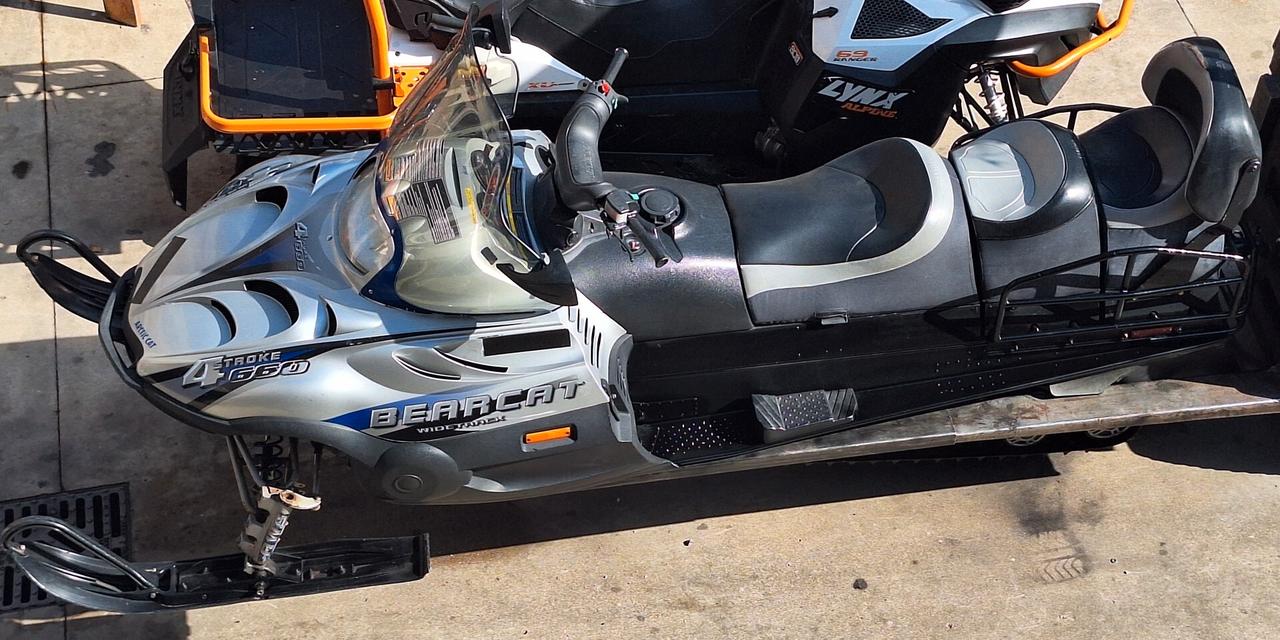motoslitta arctic cat bearcat 660