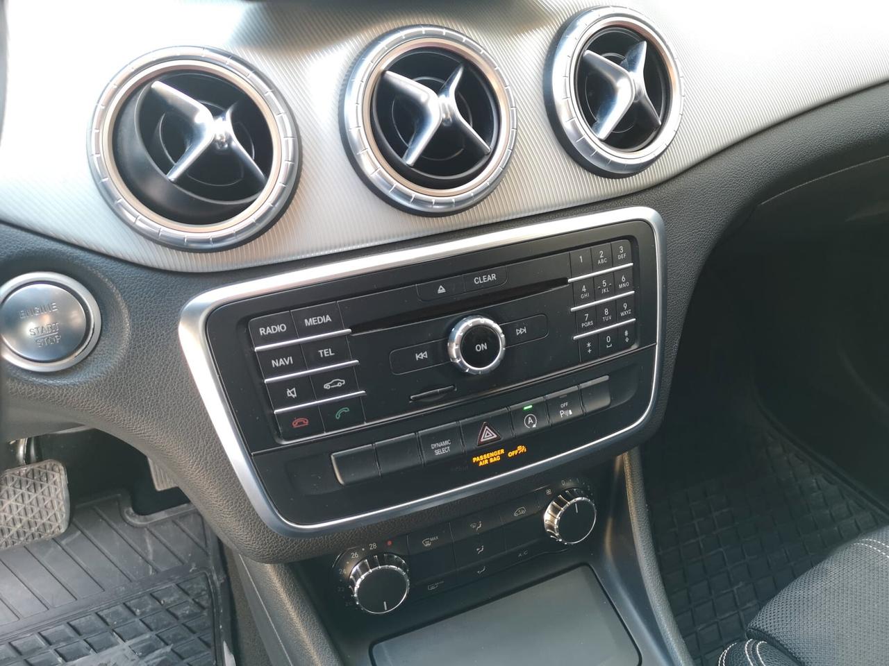 Mercedes-benz CLA 200 d S.W. Automatic Premium
