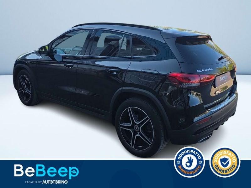 Mercedes-Benz GLA 200 D PREMIUM AUTO