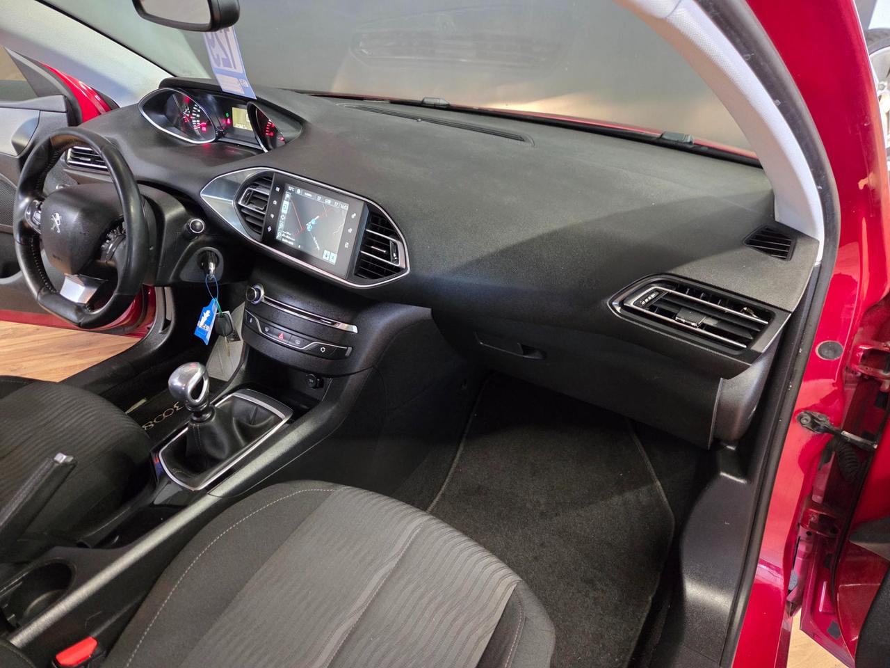 Peugeot 308 Station Wagon 308 SW 1.6 bluehdi Business s&s 120cv