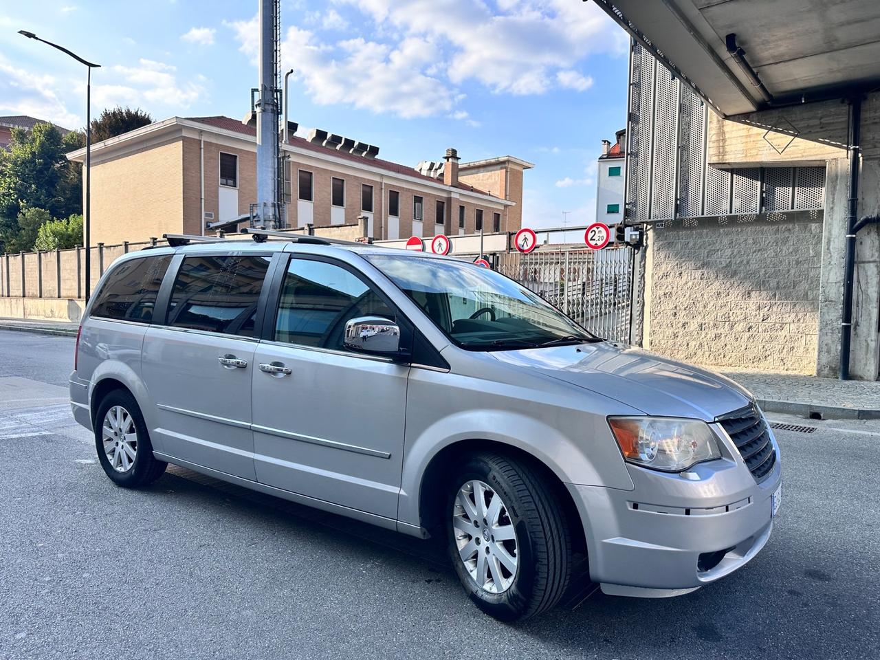Chrysler Grand Voyager gran 2.8 crdi 7 posti euro 5 super full