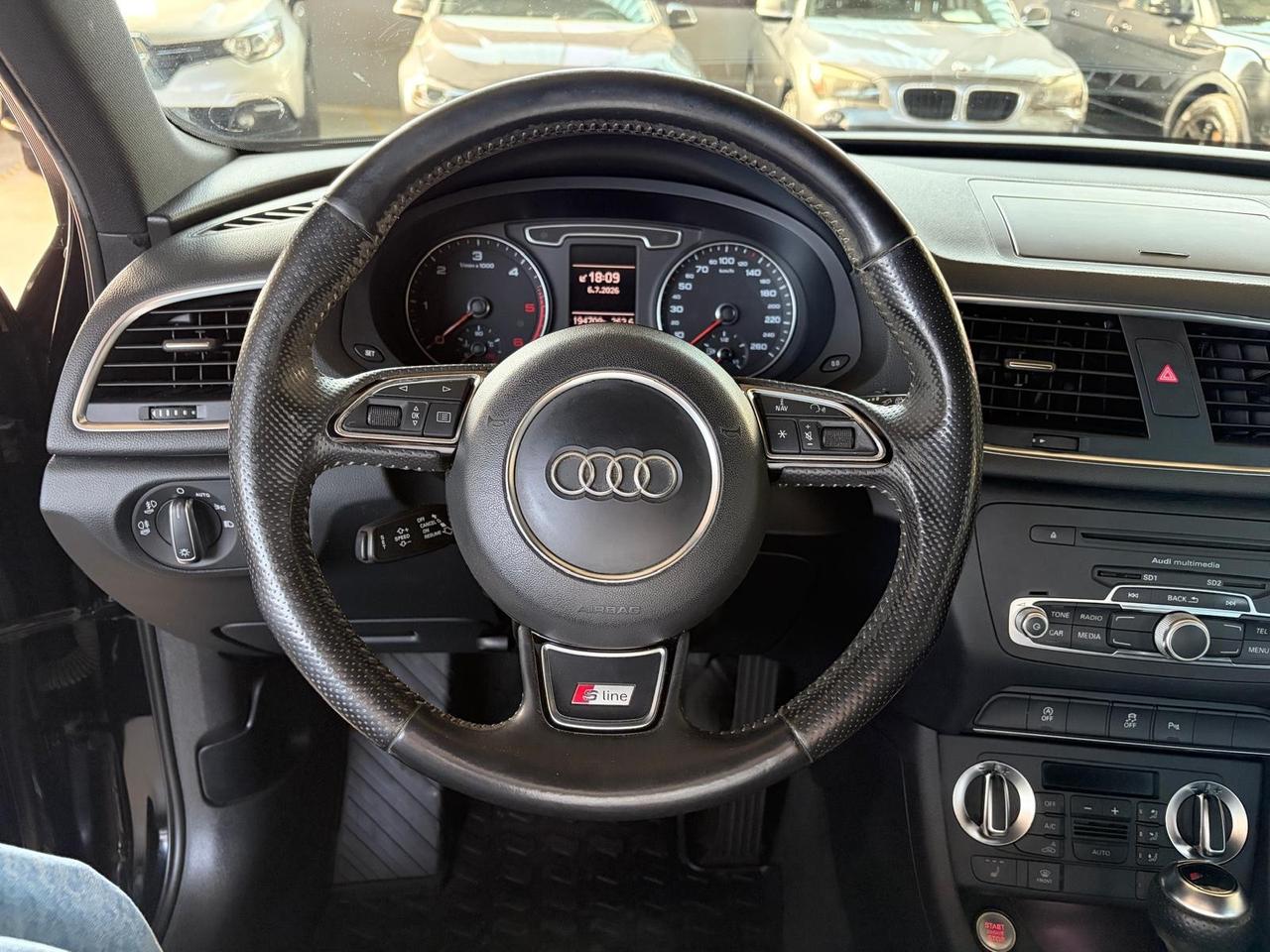 Audi Q3 2.0 TDI QUATTRO S TRONIC LINE EDITION