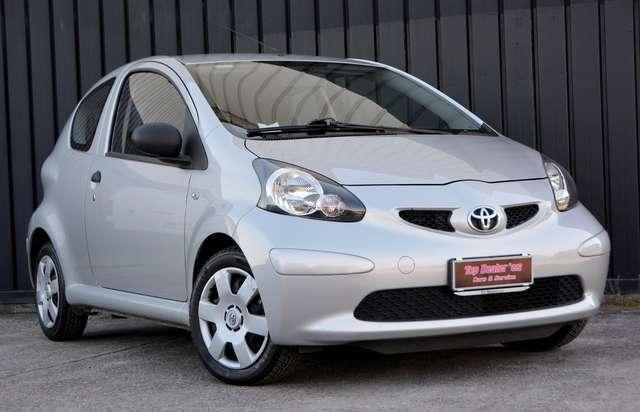 Toyota Aygo 1.0 12V VVT-i 3p 1.0 Now benzina * POCHI KM *