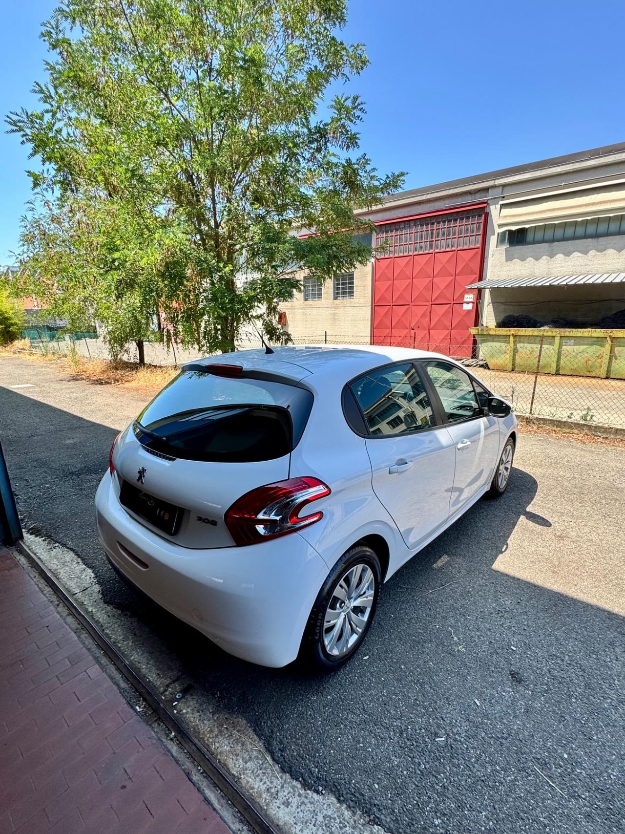 Peugeot 208 1.4 HDi 68 CV 5 porte Active