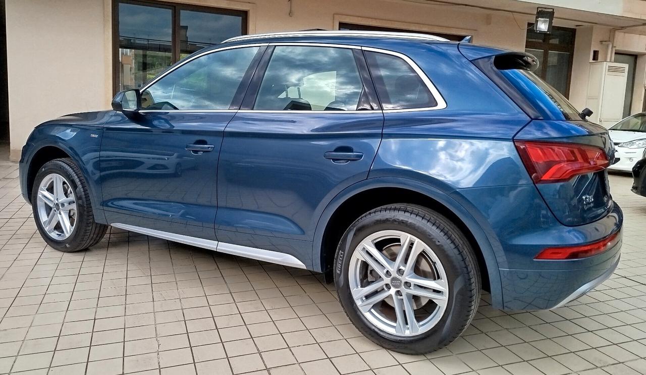 Audi Q5 2.0 TDI quattro S tronic line