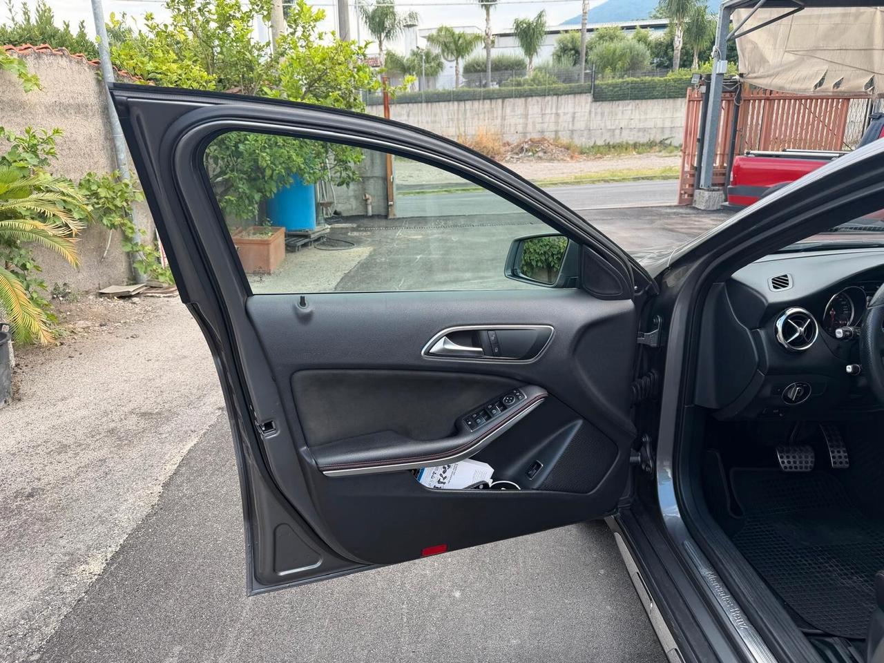Mercedes-benz GLA 200 d Automatic 4Matic Premium