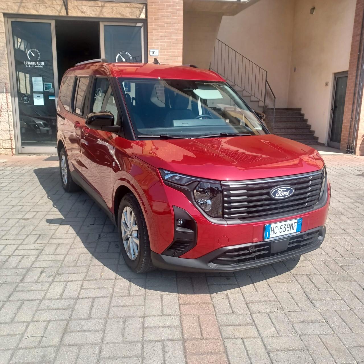 NUOVO 1.788KM FORD TOURNEO CURIER 24 MESI GARANZIA DI FABBRICA