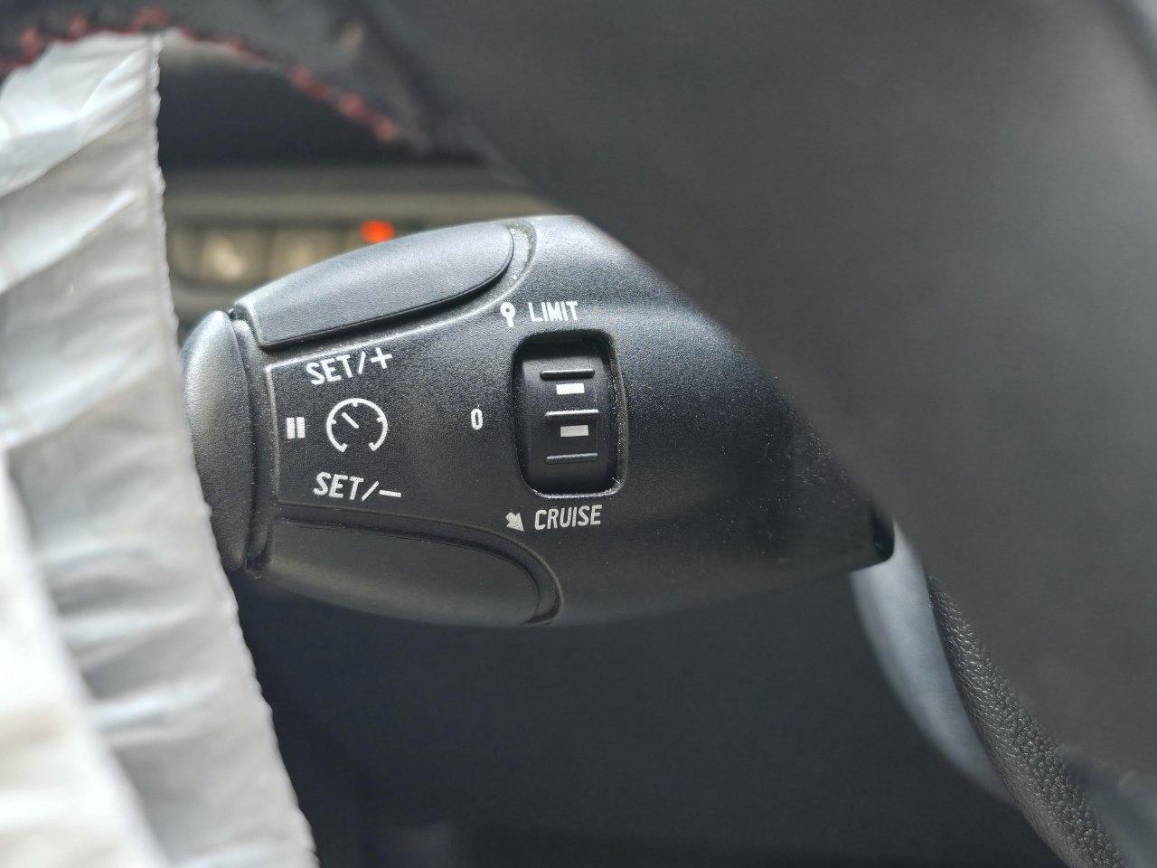 Peugeot 208 5 Porte 208 5P 1.2 TURBO GT LINE 110CV EAT6 AUTOMATICA EUR6B NAVI/CAMERA/TETTO
